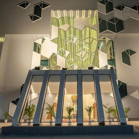 Clubway Grand A Boutique Hotel Jorhāt Eksteriør billede