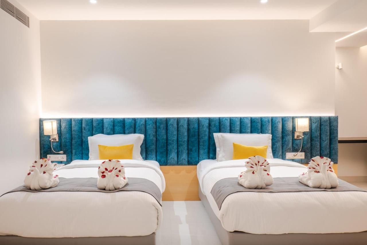 Clubway Grand A Boutique Hotel Jorhāt Eksteriør billede